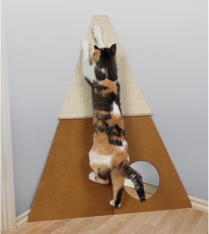 Smart Cat - Bootsie's Corner Scratcher