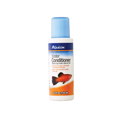 A bottle of Aqueon Water Conditioner with a white body, blue cap, and a label featuring a red and black fish on a blue and orange background, isolated on a white background at Harmony Pet Supplies, Scarborough.